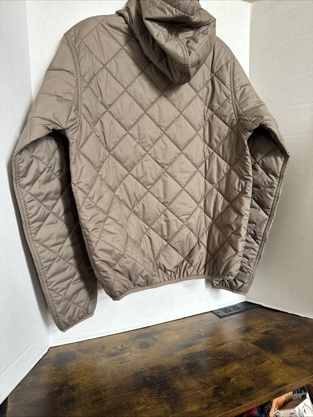 Patagonia Diamond Quilted Bomber Hoody Wing Grey New Mens Size Small 27610 - Picture 8 of 13